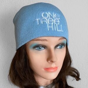 🦄 𝅺one Tree Hill Light Blue Beanie